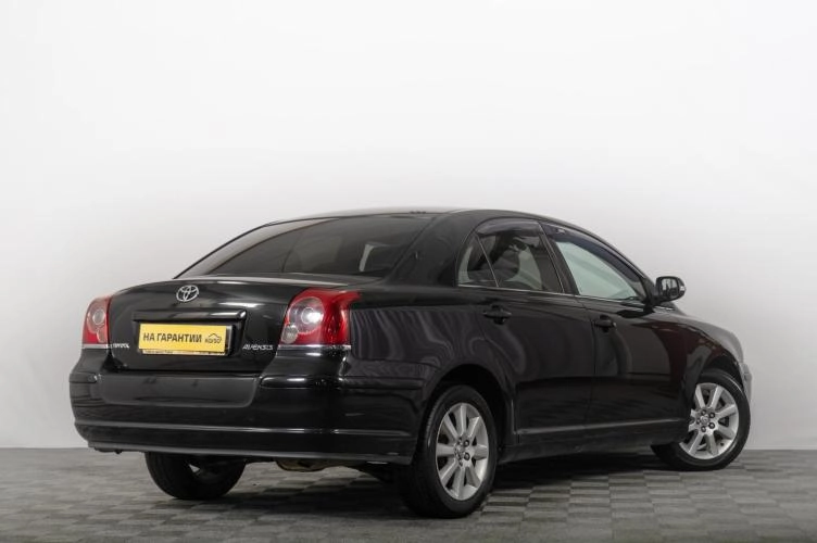 Toyota Avensis 6 из 6