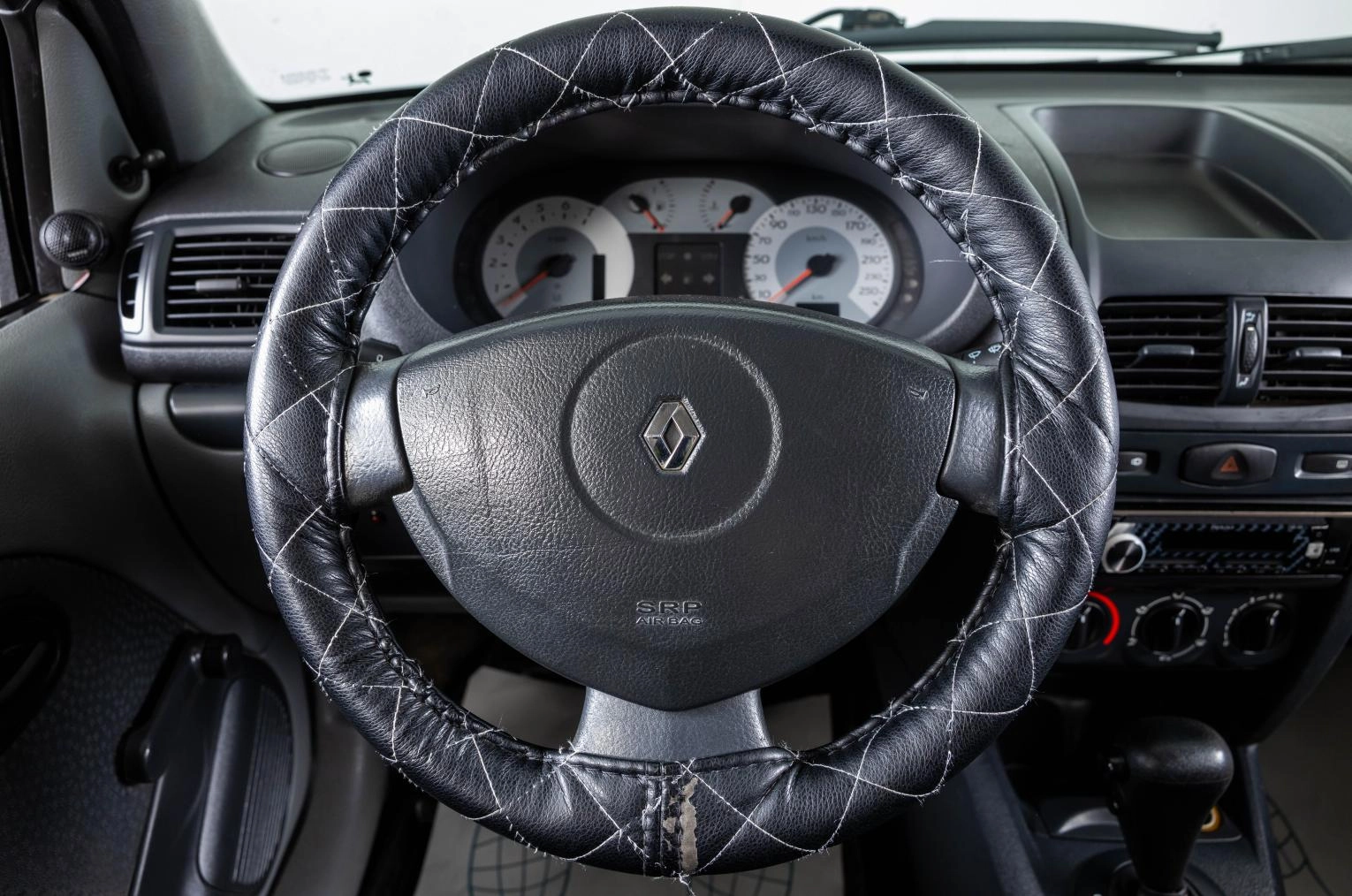Renault Symbol 14 из 18