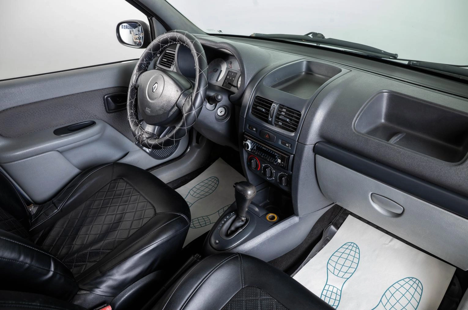 Renault Symbol 10 из 18
