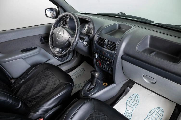 Renault Symbol 10 из 18