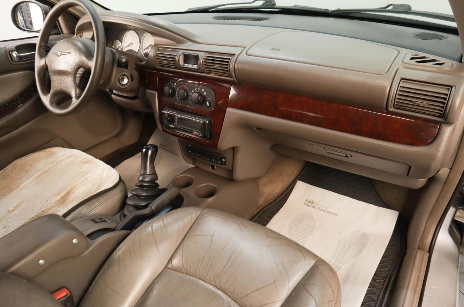 Chrysler Sebring 10 из 16