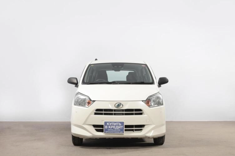 Daihatsu Mira e:S 2 из 6
