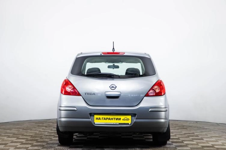 Nissan Tiida 5 из 6