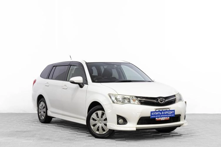 Toyota Corolla Fielder 1 из 6