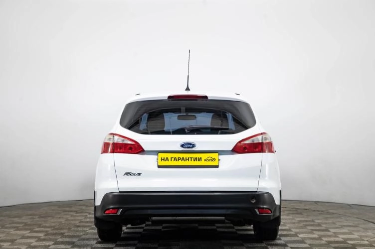 Ford Focus 5 из 6