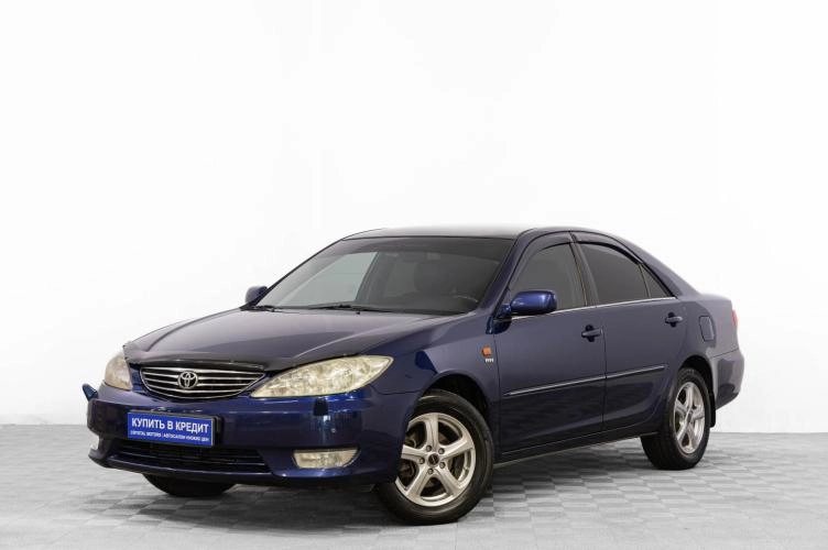 Toyota Camry 3 из 6