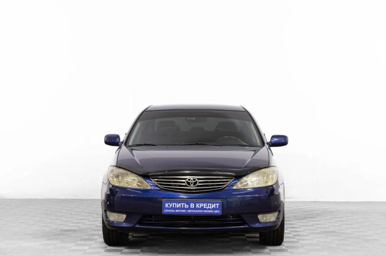 Toyota Camry 2 из 6