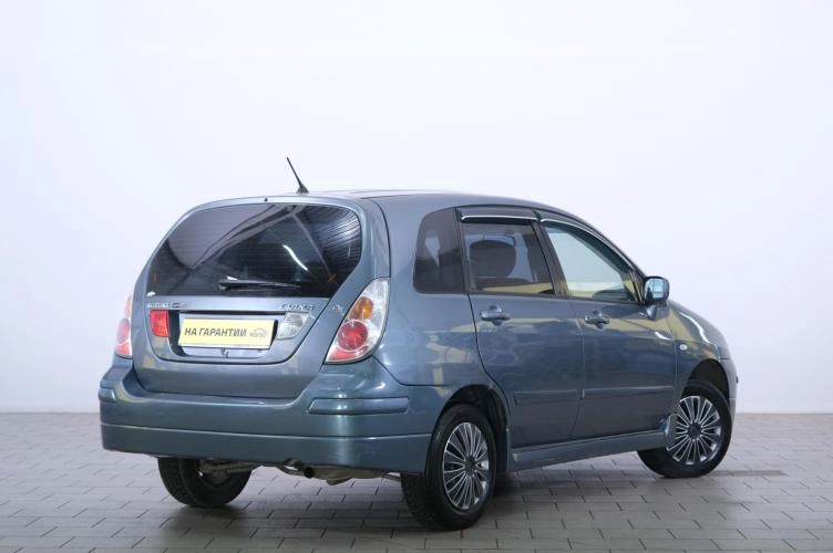 Suzuki Liana 6 из 6