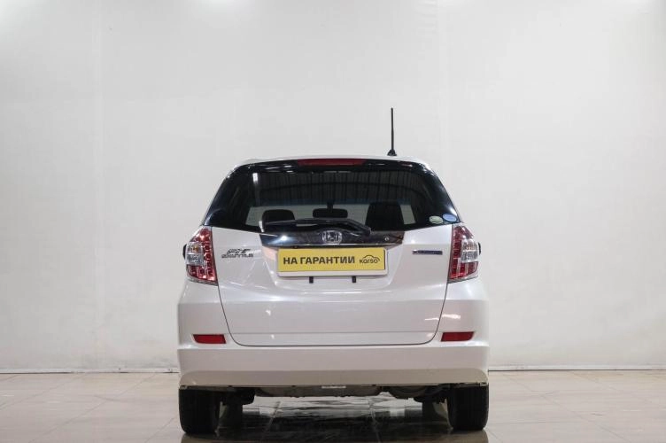 Honda Fit Shuttle 5 из 6