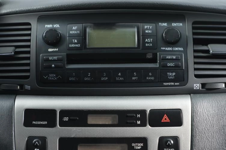 Toyota Corolla 10 из 17