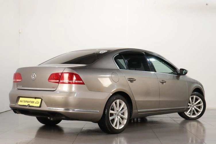 Volkswagen Passat 6 из 6