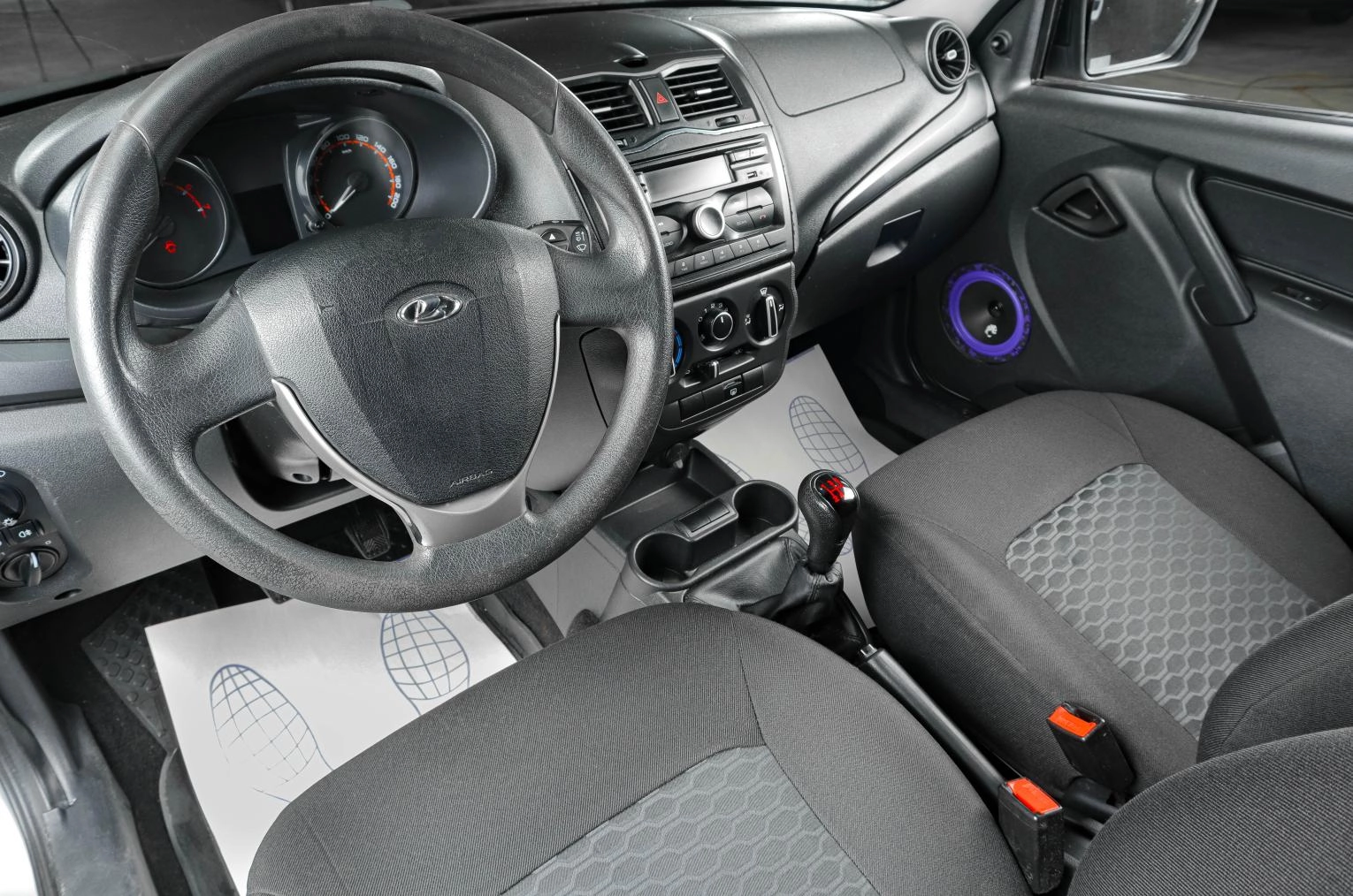 ВАЗ (LADA) Granta 7 из 16