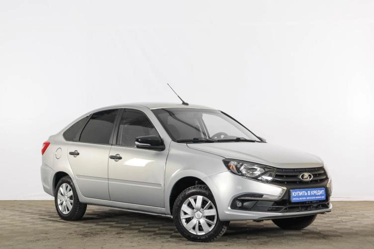 ВАЗ (LADA) Granta 1 из 6