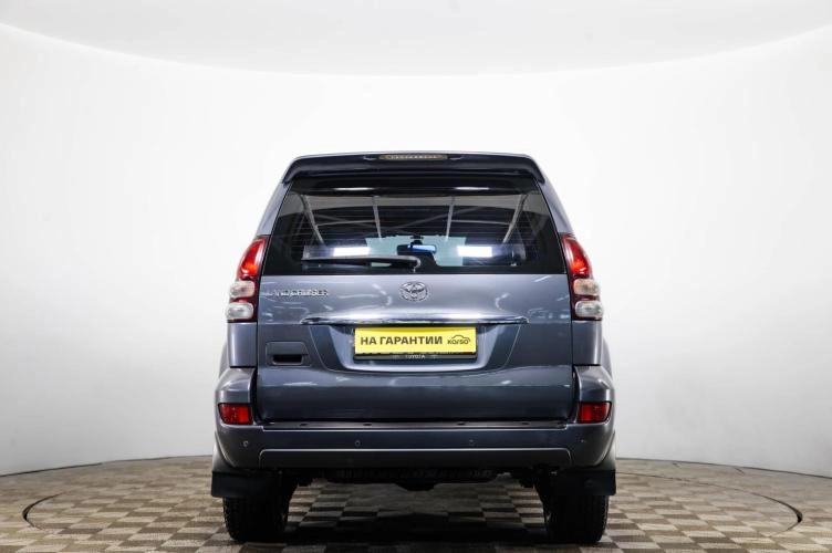 Toyota Land Cruiser Prado 5 из 6