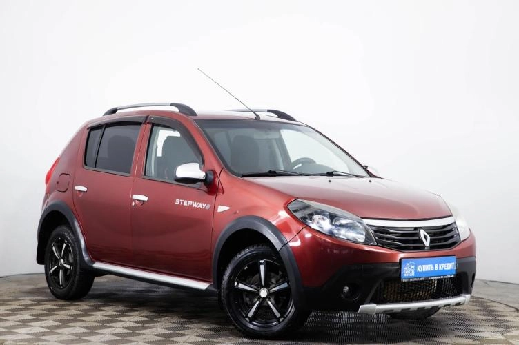 Renault Sandero 1 из 6