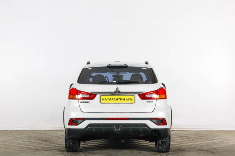 Mitsubishi ASX 5 из 6