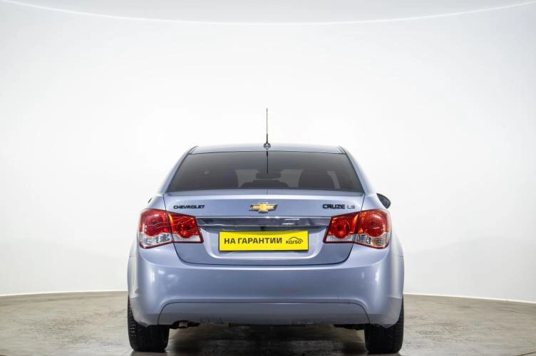 Chevrolet Cruze 5 из 6