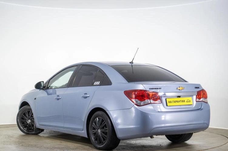 Chevrolet Cruze 6 из 6