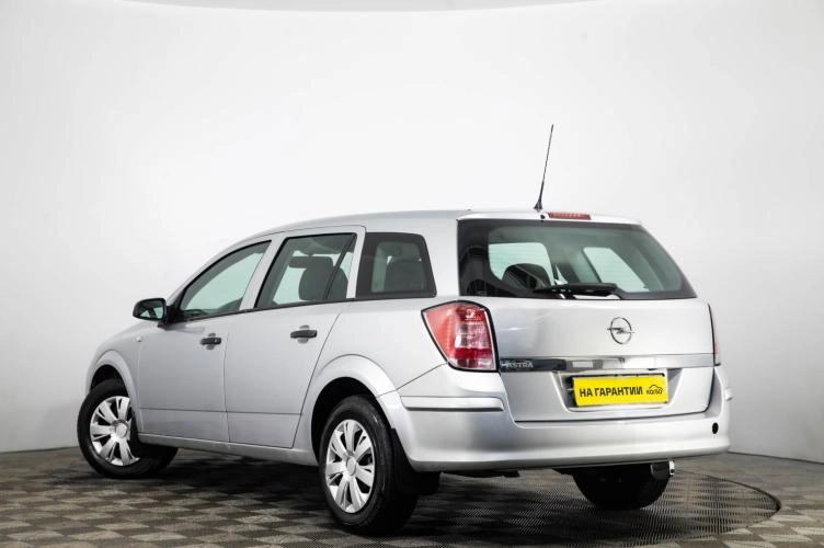 Opel Astra 6 из 6