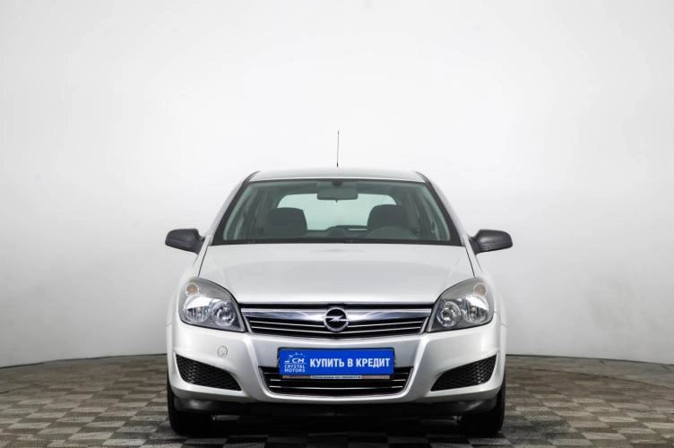 Opel Astra 2 из 6