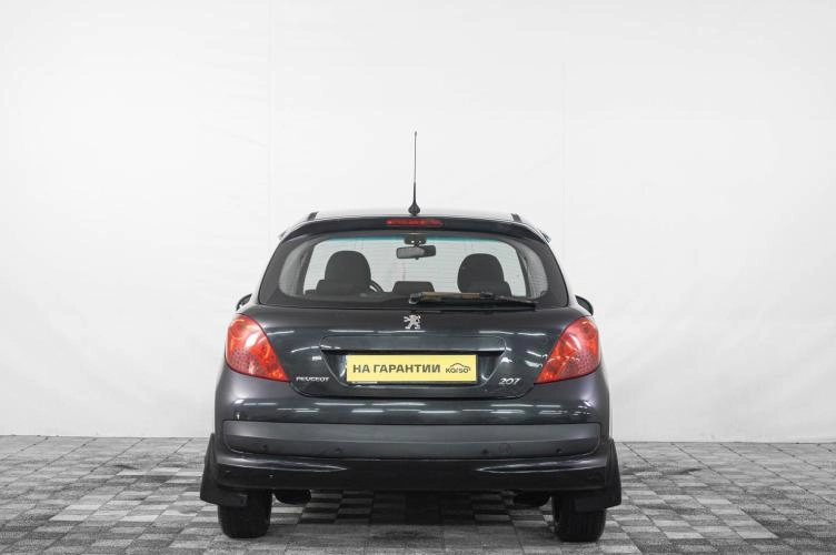 Peugeot 207 5 из 6