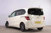 Honda Freed 4 из 17
