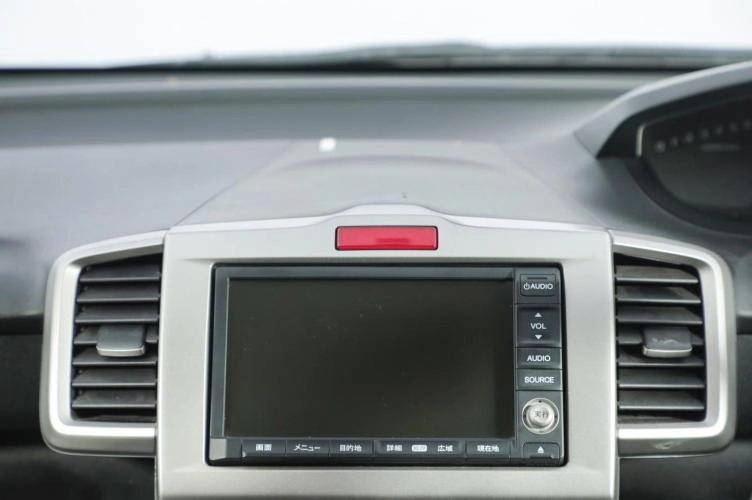 Honda Freed 10 из 17