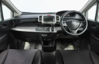 Honda Freed 8 из 17