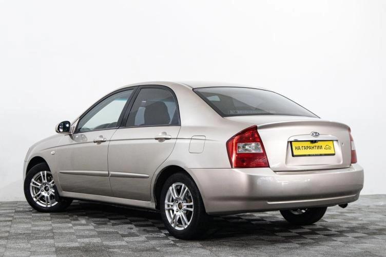 KIA Cerato 4 из 6