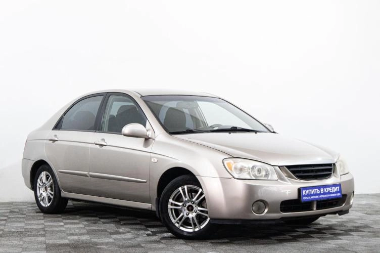 KIA Cerato 1 из 6