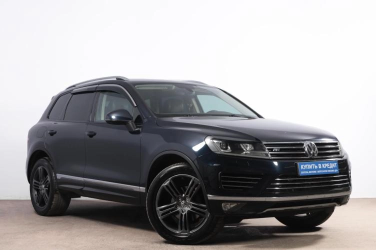 Volkswagen Touareg 1 из 6