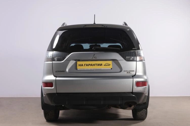 Mitsubishi Outlander 5 из 6