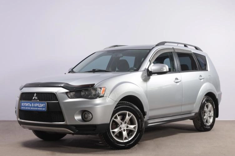 Mitsubishi Outlander 3 из 6