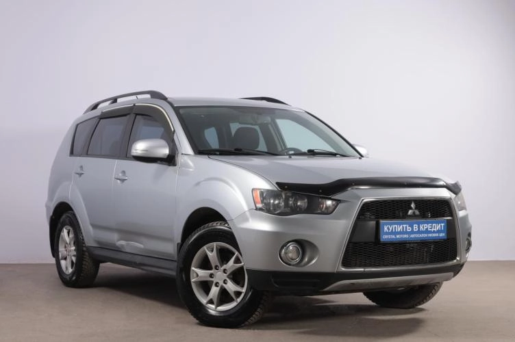 Mitsubishi Outlander 1 из 6