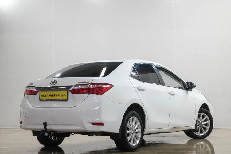Toyota Corolla 6 из 6