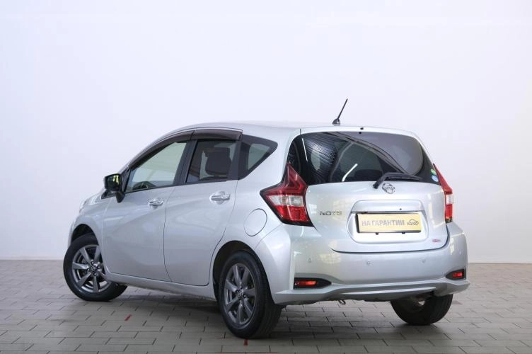 Nissan Note 4 из 6