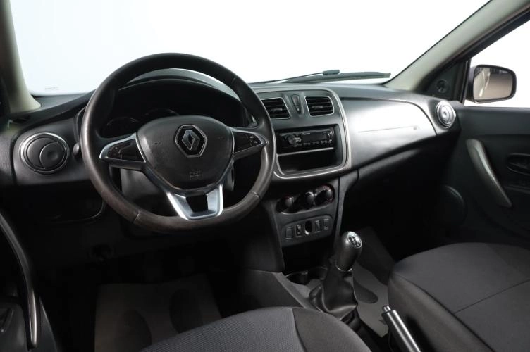 Renault Sandero 7 из 16