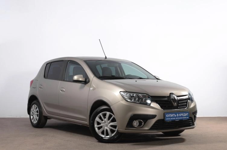 Renault Sandero 1 из 6