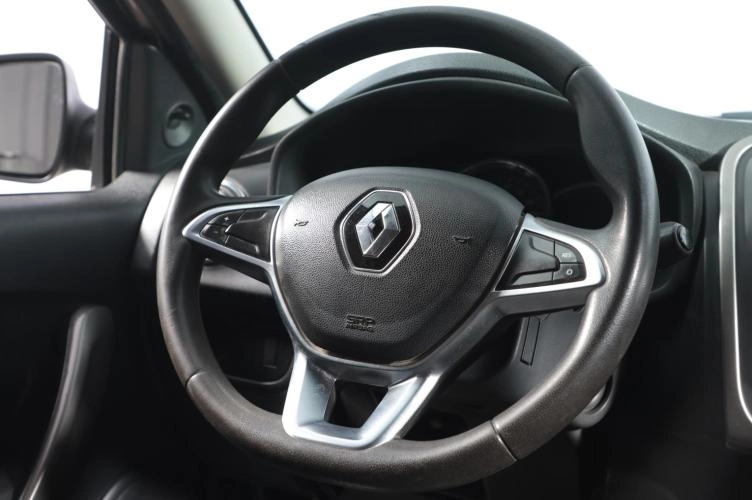 Renault Sandero 11 из 16