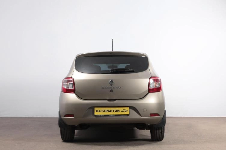 Renault Sandero 5 из 6