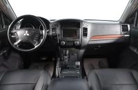 Mitsubishi Pajero 8 из 19