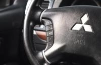 Mitsubishi Pajero 12 из 19