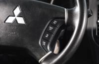 Mitsubishi Pajero 13 из 19