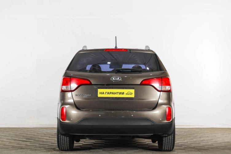 KIA Sorento 5 из 6