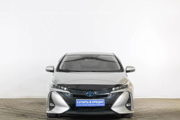 Toyota Prius Prime 2 из 6