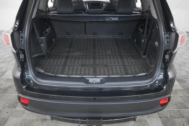 Toyota Highlander 7 из 24