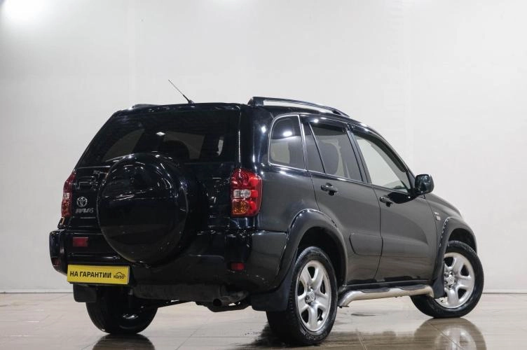 Toyota RAV4 6 из 6