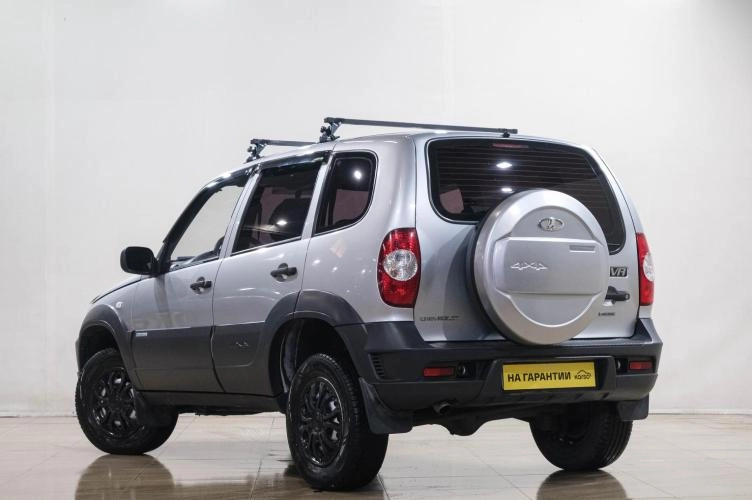 Chevrolet Niva 4 из 6