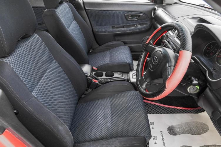 Subaru Impreza 8 из 20
