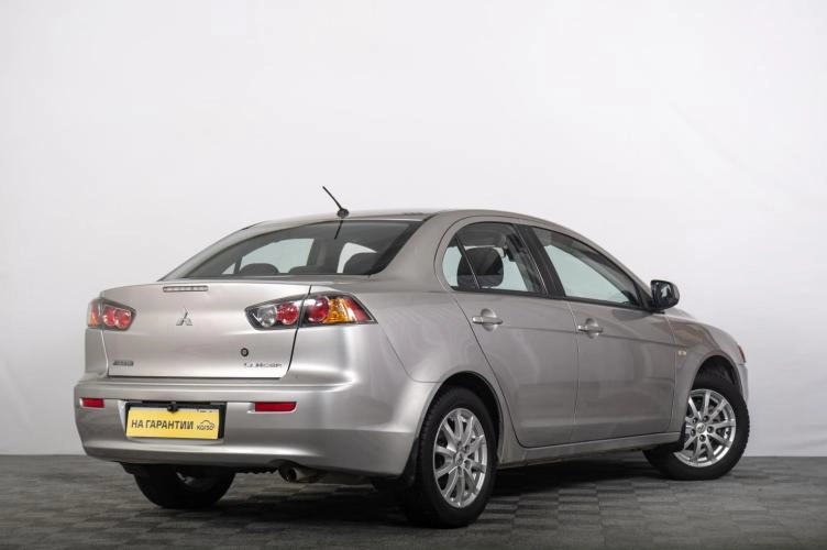 Mitsubishi Lancer 6 из 6